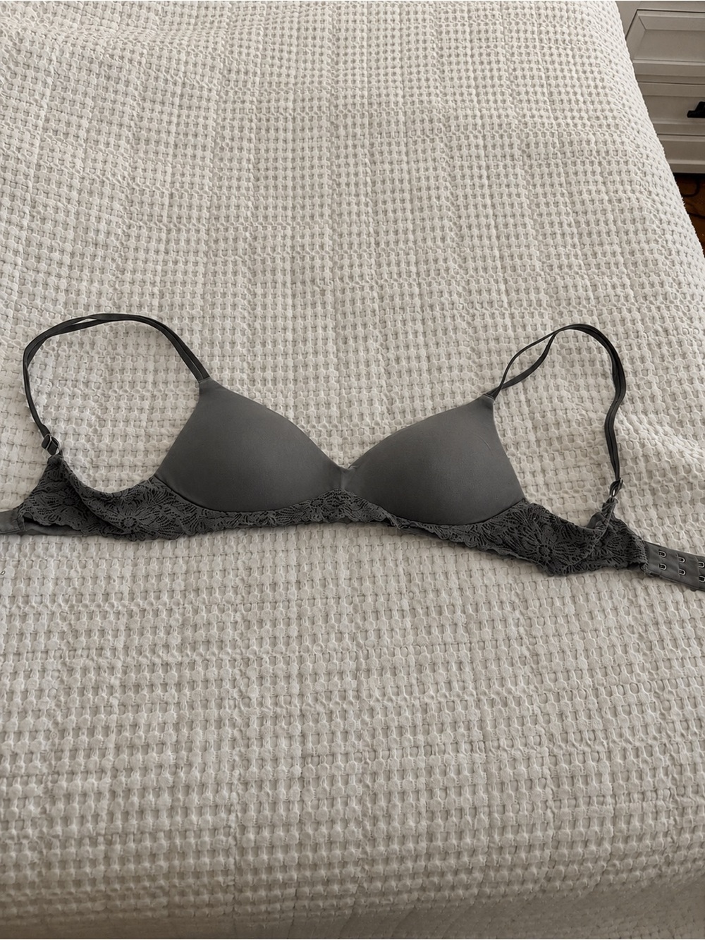 aerie Gray Lace-Trim Smooth T-Shirt Bra